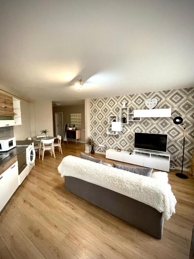 Mio Apartments Silver Cluj-Napoca Exteriör bild